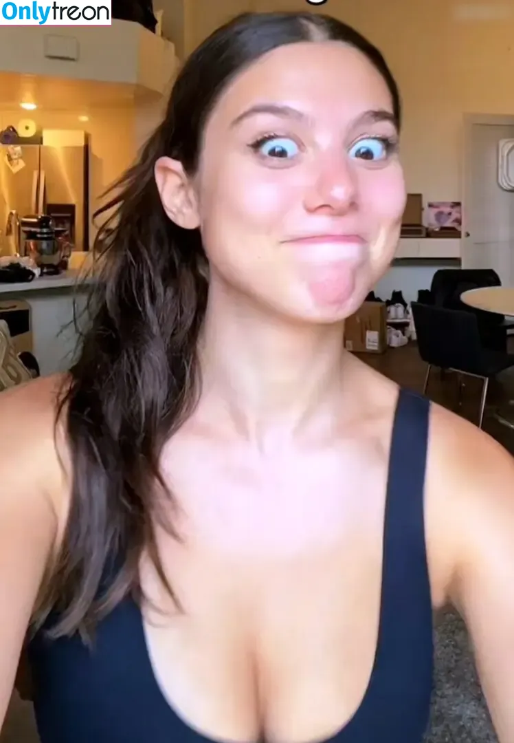 Kira Kosarin nude photo #0998 (kira_kosarin / kirakosarin)
