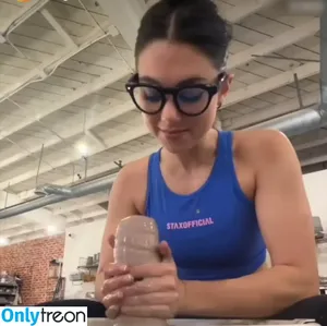 Kira Kosarin / kirakosarin nude photo #1108