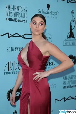 Kira Kosarin / kirakosarin nude photo #1145