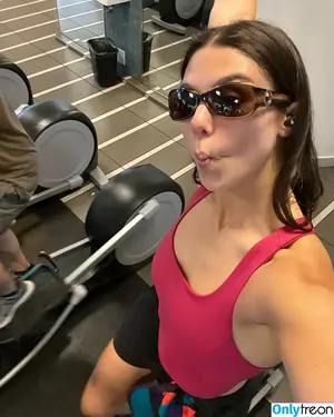 Kira Kosarin / kirakosarin nude photo #1248