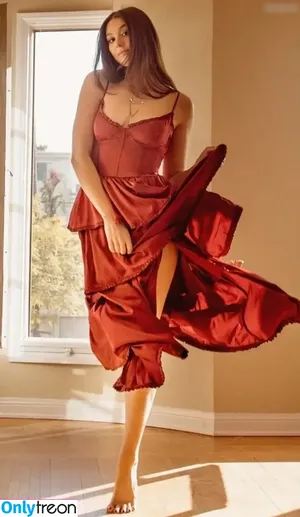 Kira Kosarin / kirakosarin nude photo #1274