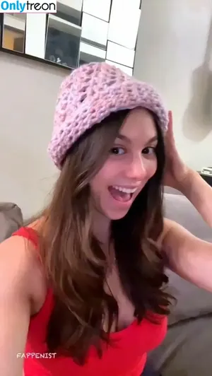 Kira Kosarin / kirakosarin nude photo #1627