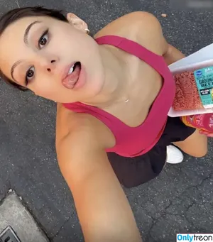 Kira Kosarin / kirakosarin nude photo #1691
