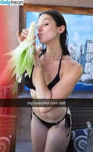 Kira Kosarin / kira_kosarin / kirakosarin nude photo #1695