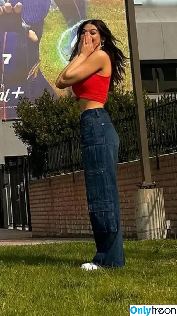 Kira Kosarin nude photo #1064 (kira_kosarin / kirakosarin)