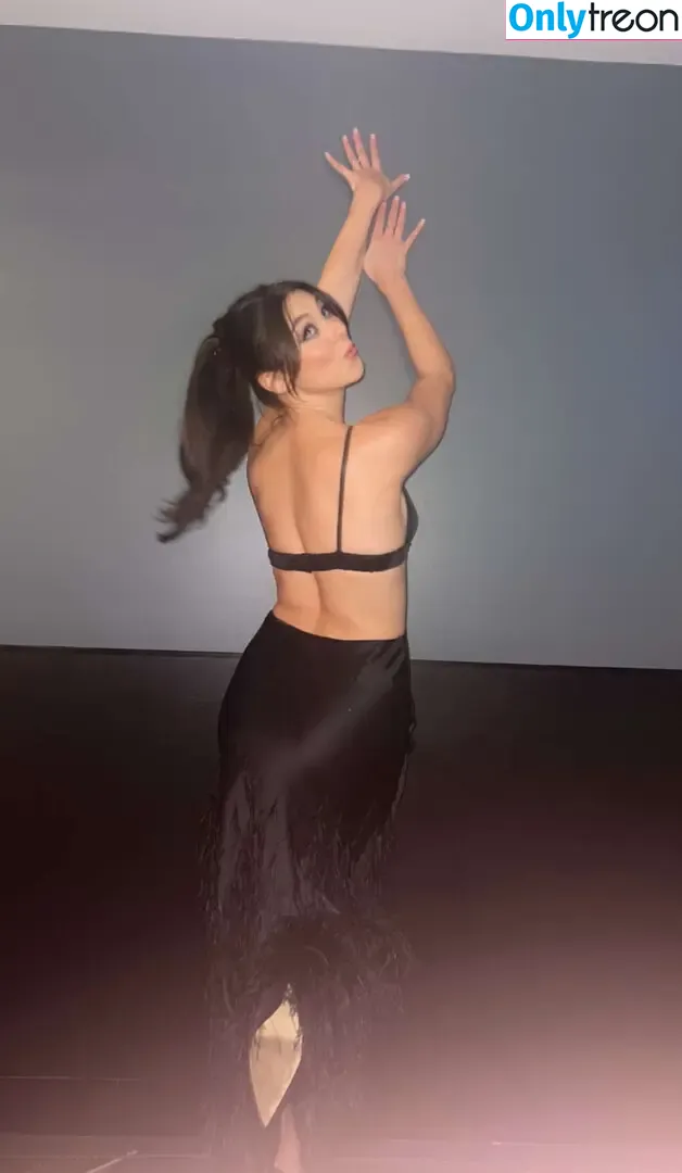 Kira Kosarin nude photo #1085 (kira_kosarin / kirakosarin)