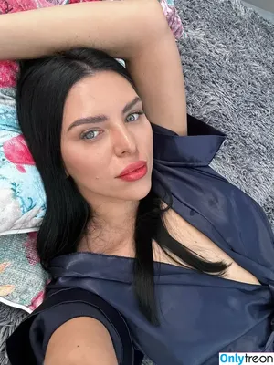 Kira Queen / kiraqueen / queenkiraxo nude photo #0032