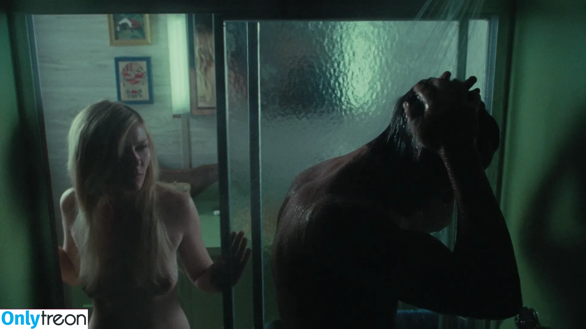 Kirsten Dunst nude photo #0031 (kirstendunst)