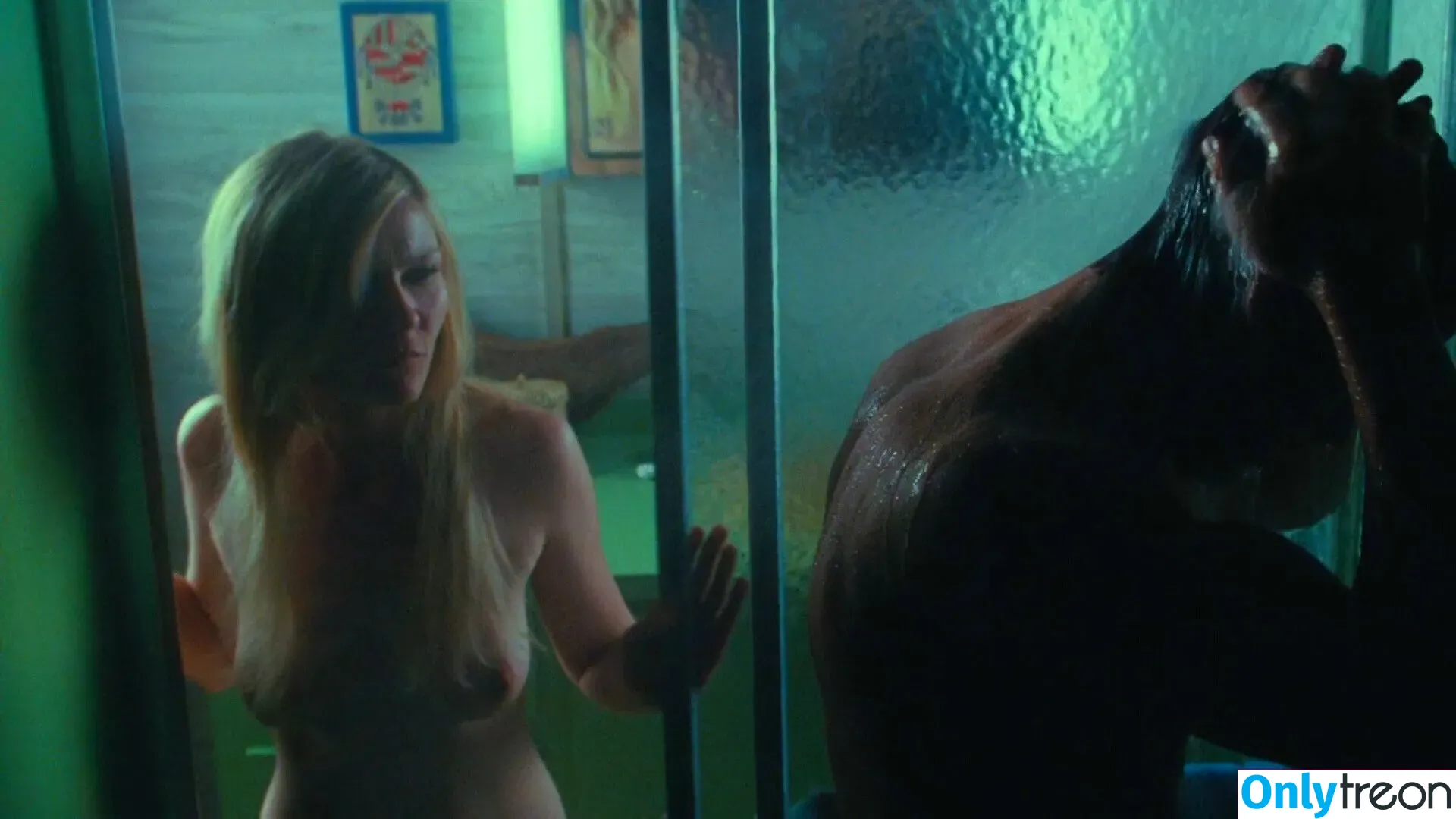 Kirsten Dunst nude photo #0034 (kirstendunst)