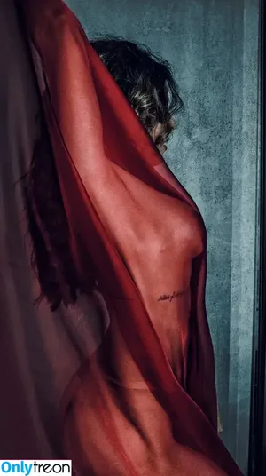 Kirsten Ria / Kirstenriaa / WhatCulture nude photo #0274