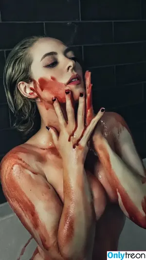 Kirsten Ria / Kirstenriaa / WhatCulture nude photo #0386