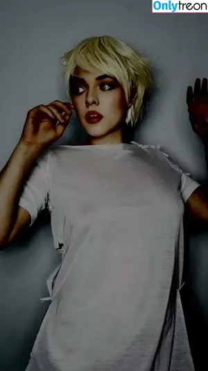 Kirsten Ria / Kirstenriaa / WhatCulture nude photo #0390