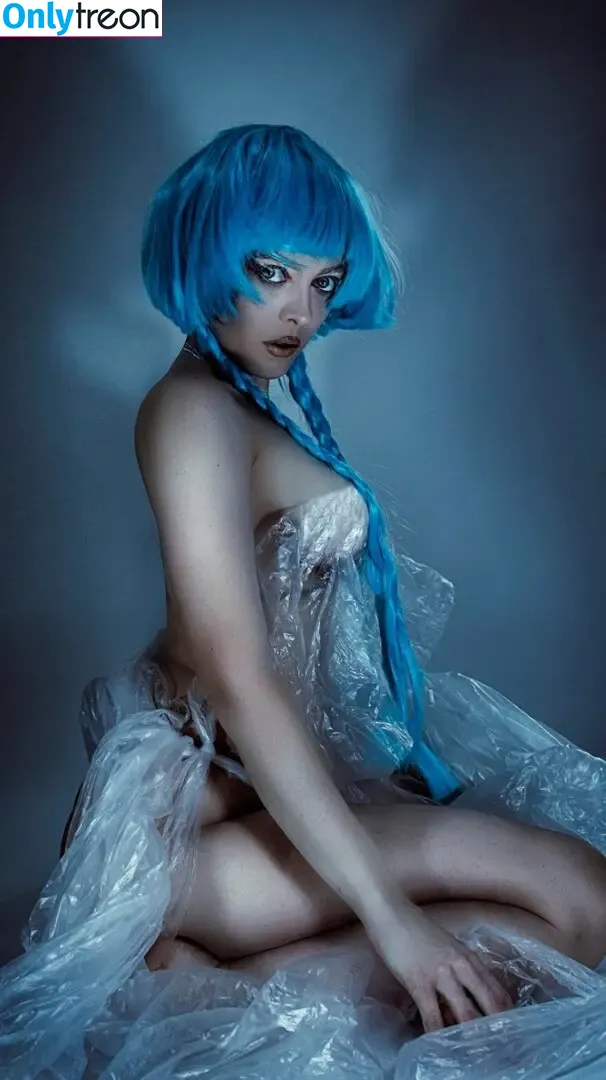 Kirsten Ria nude photo #0073 (Kirstenriaa / WhatCulture)