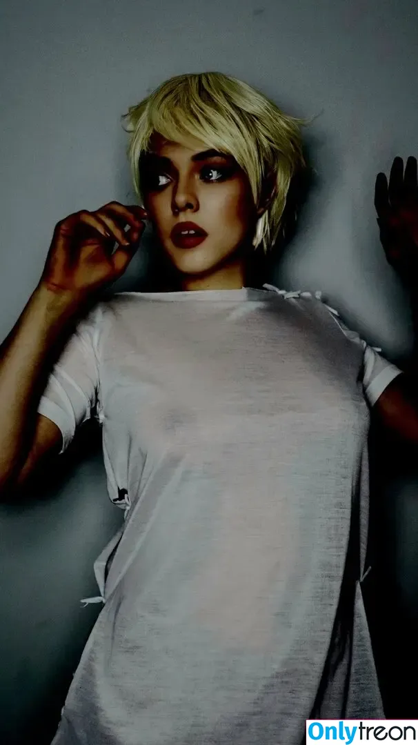 Kirsten Ria nude photo #0109 (Kirstenriaa / WhatCulture)