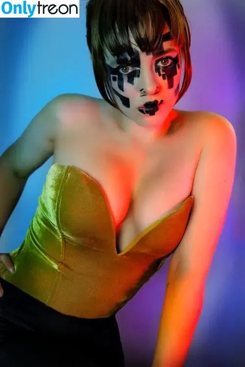 Kirsten Ria nude photo #0115 (Kirstenriaa / WhatCulture)