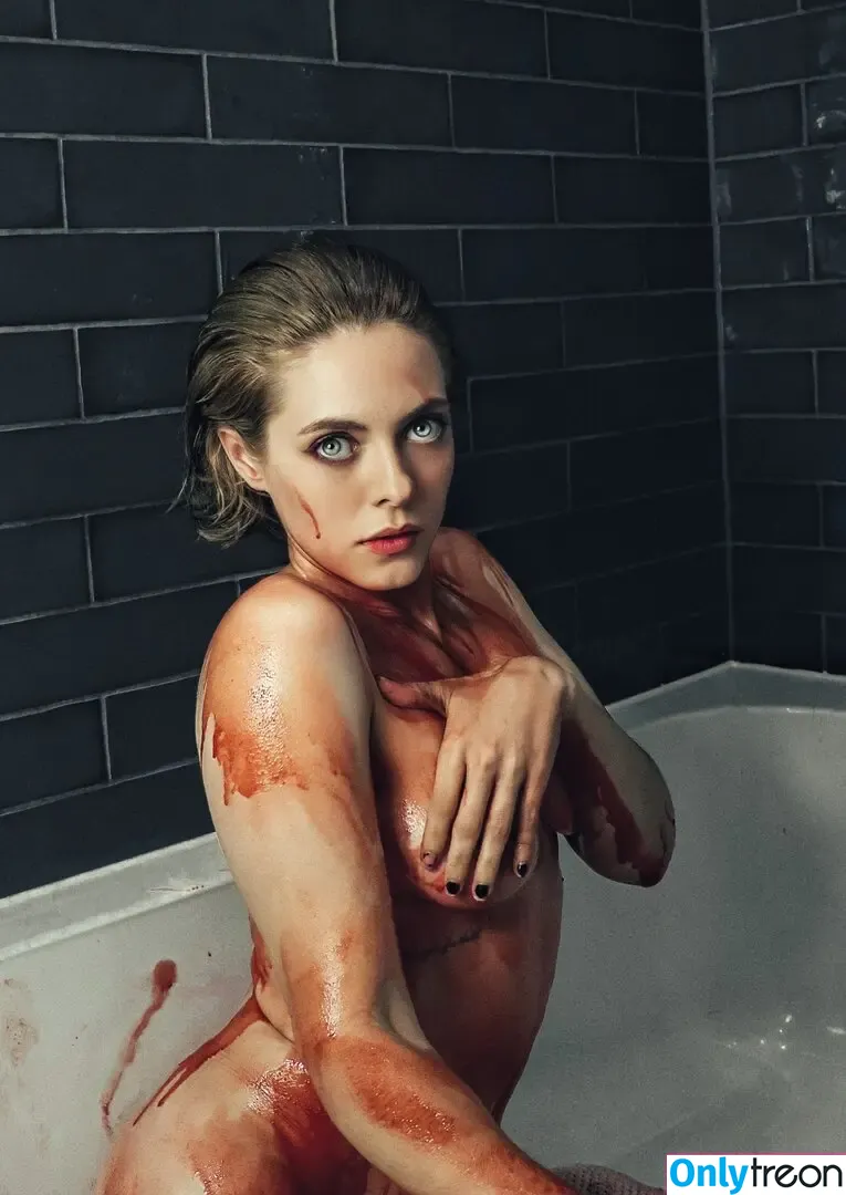 Kirsten Ria nude photo #0205 (Kirstenriaa / WhatCulture)