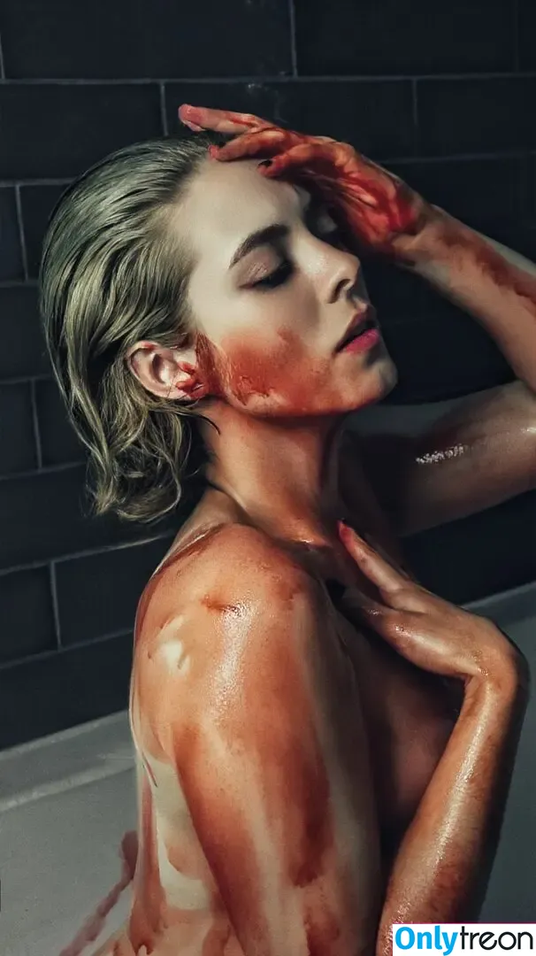Kirsten Ria nude photo #0217 (Kirstenriaa / WhatCulture)