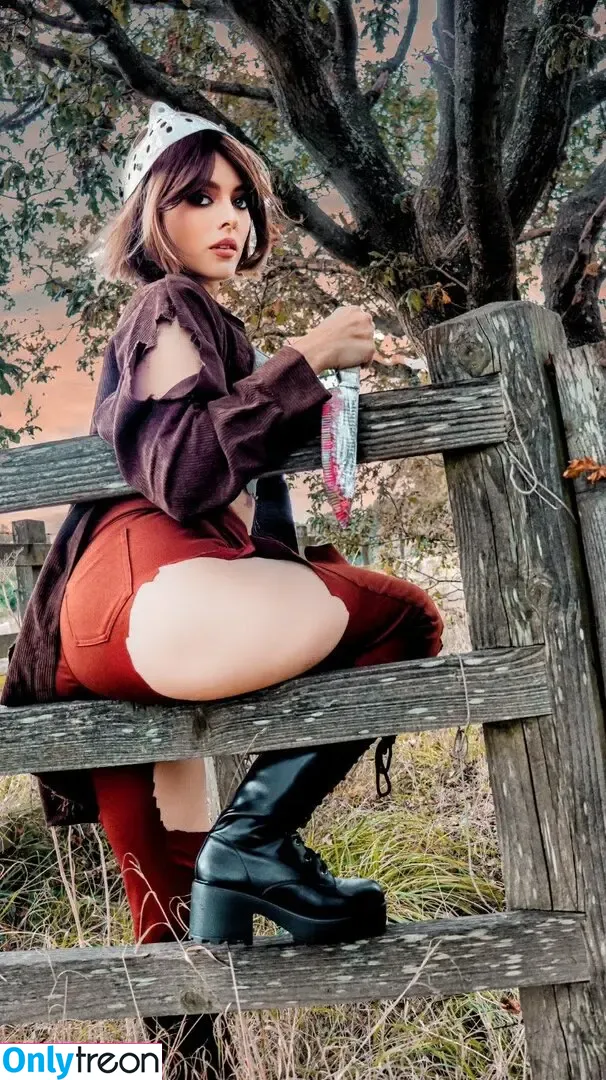 Kirsten Ria nude photo #0333 (Kirstenriaa / WhatCulture)