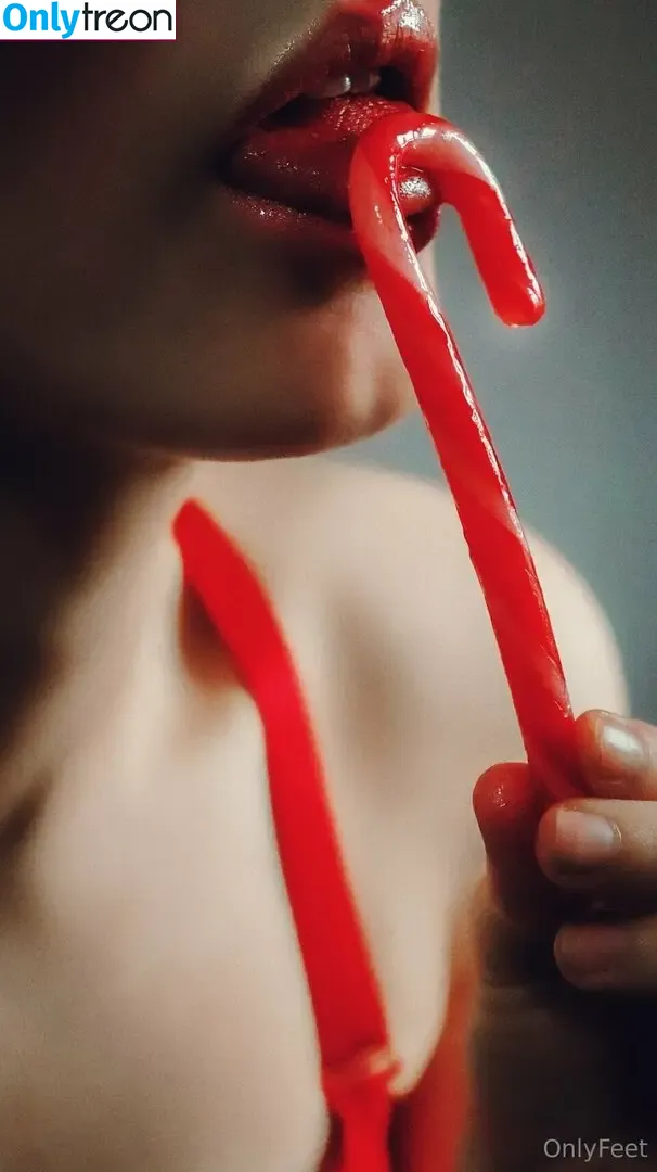 Kirsten Ria nude photo #0430 (Kirstenriaa / WhatCulture)