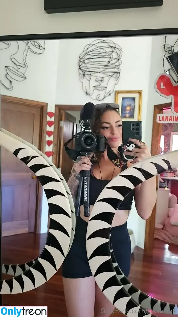 Kissasins nude photo #0430 (coyotelovesyou)