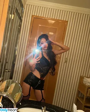 KissLife / Julie / juliephilia / kissoflife_s2 nude photo #0002
