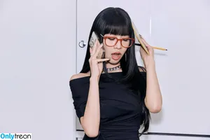 KissLife / Julie / juliephilia / kissoflife_s2 nude photo #0181