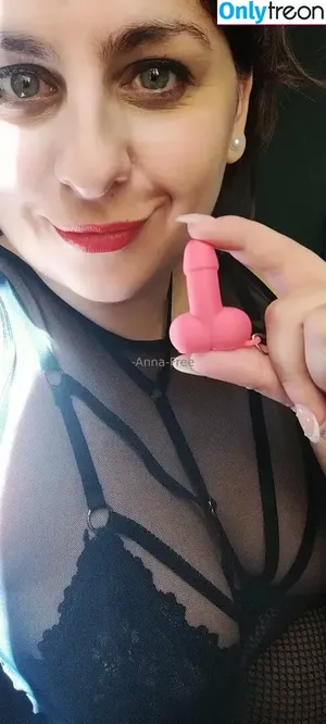  nude photo #0003