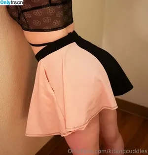  nude photo #0002