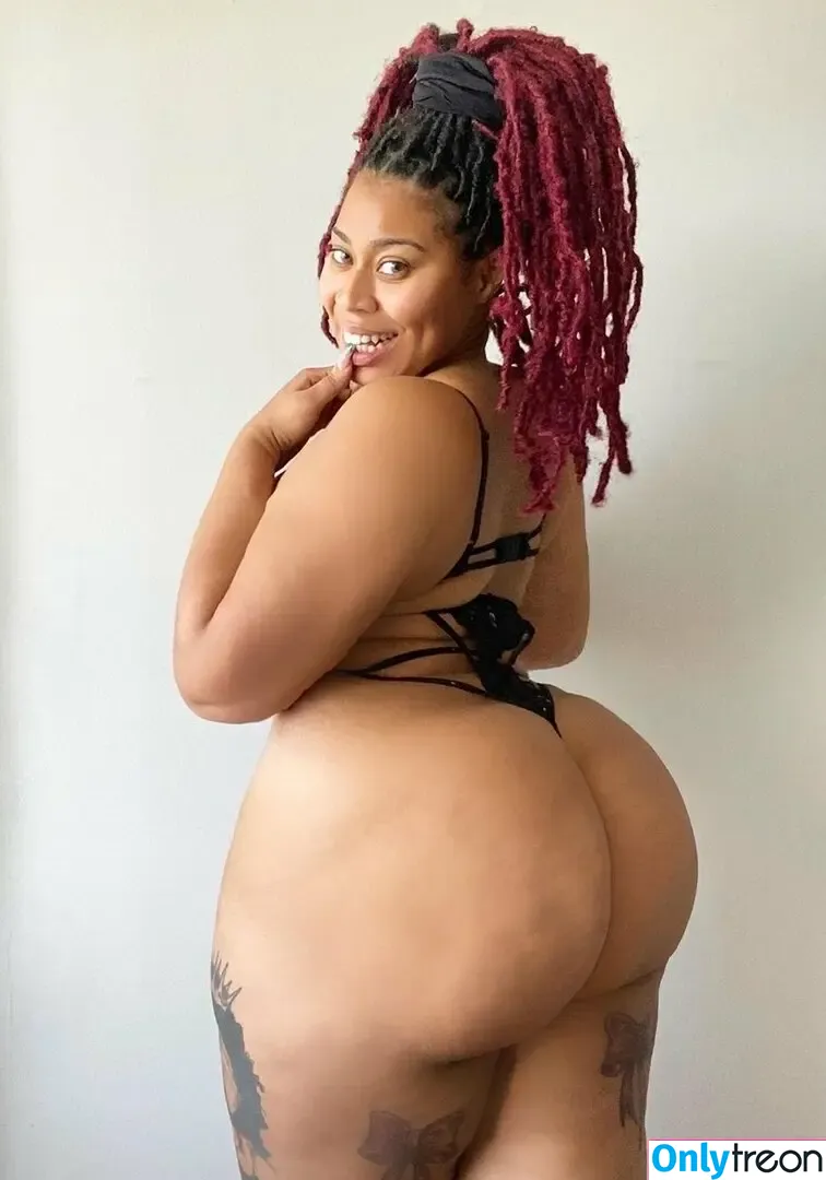 kitareign nude photo #0074 (lickmydimplez)