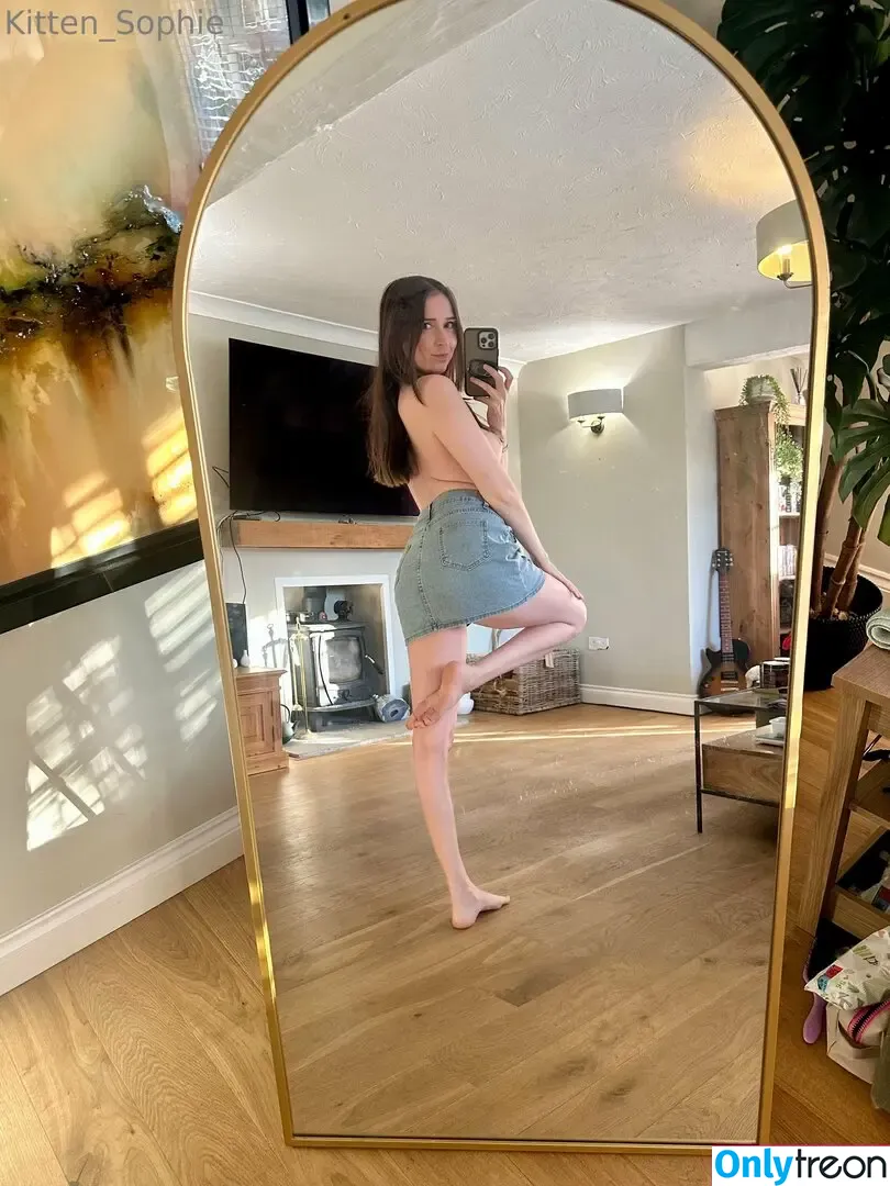 kitten_sophie nude photo #0162 (kitten_sophie16)