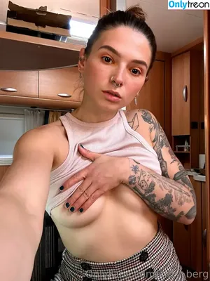 Kitty Berg / kitty_berg / kittyberg nude photo #0308