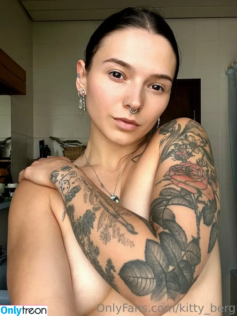 Kitty Berg nude photo #0702 (kitty_berg / kittyberg)