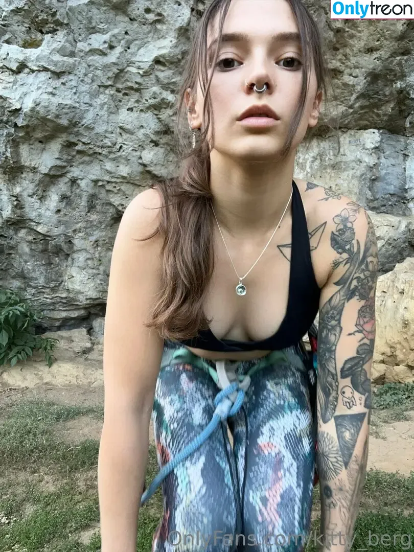 Kitty Berg nude photo #0807 (kitty_berg / kittyberg)