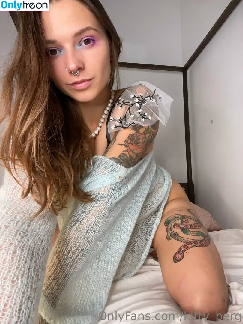 Kitty Berg nude photo #0928 (kitty_berg / kittyberg)