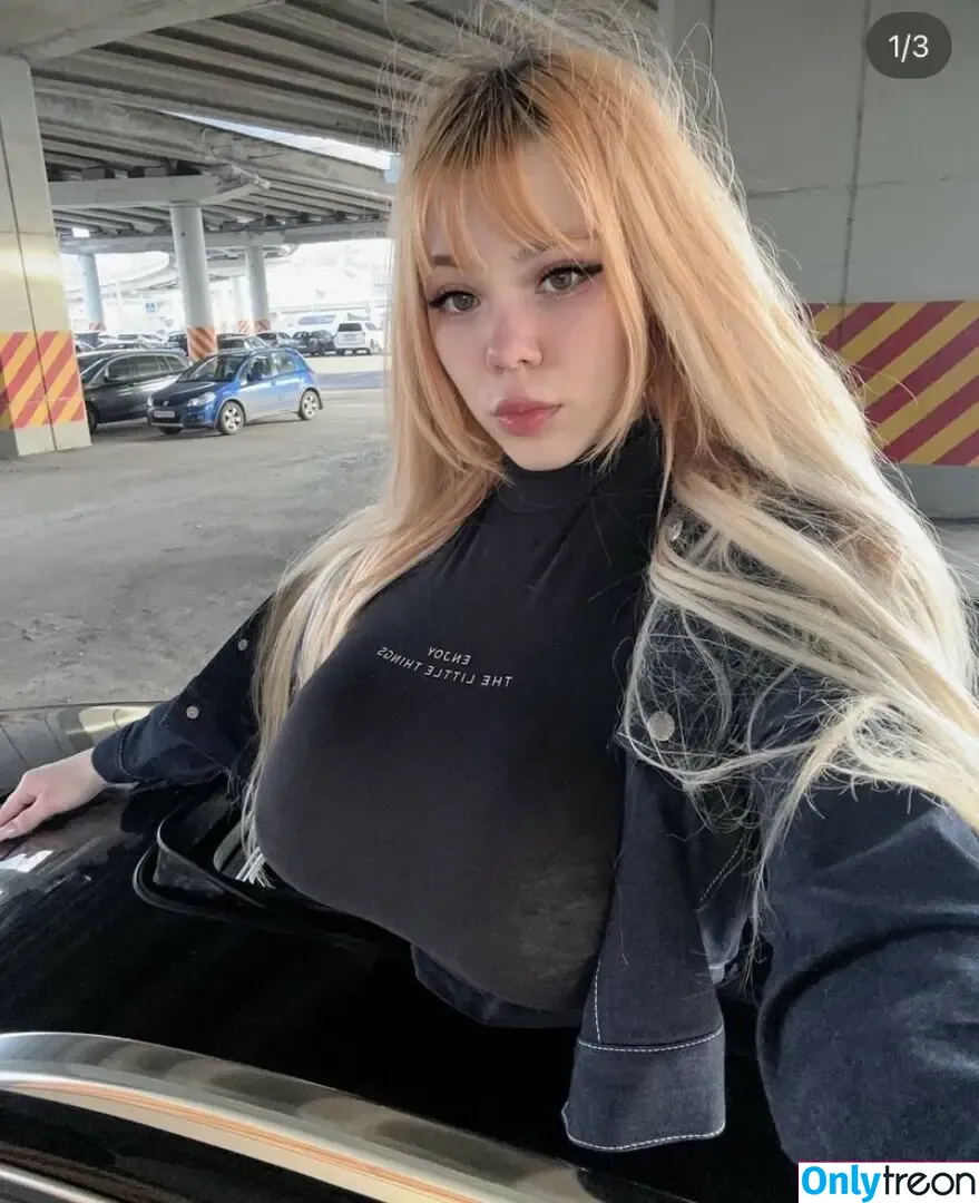 Kitty Kettt nude photo #0015 (Big Boobs / KittyKettt01 / jane._.lane_)