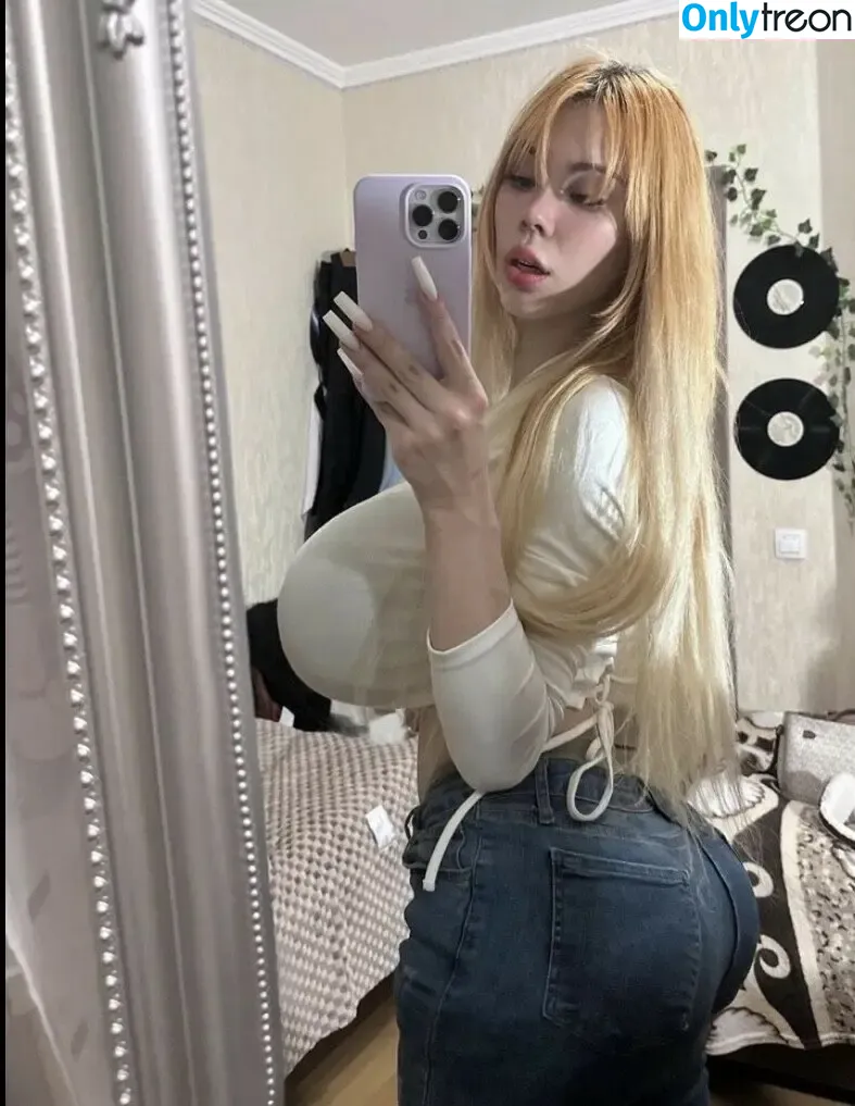 Kitty Kettt nude photo #0018 (Big Boobs / KittyKettt01 / jane._.lane_)