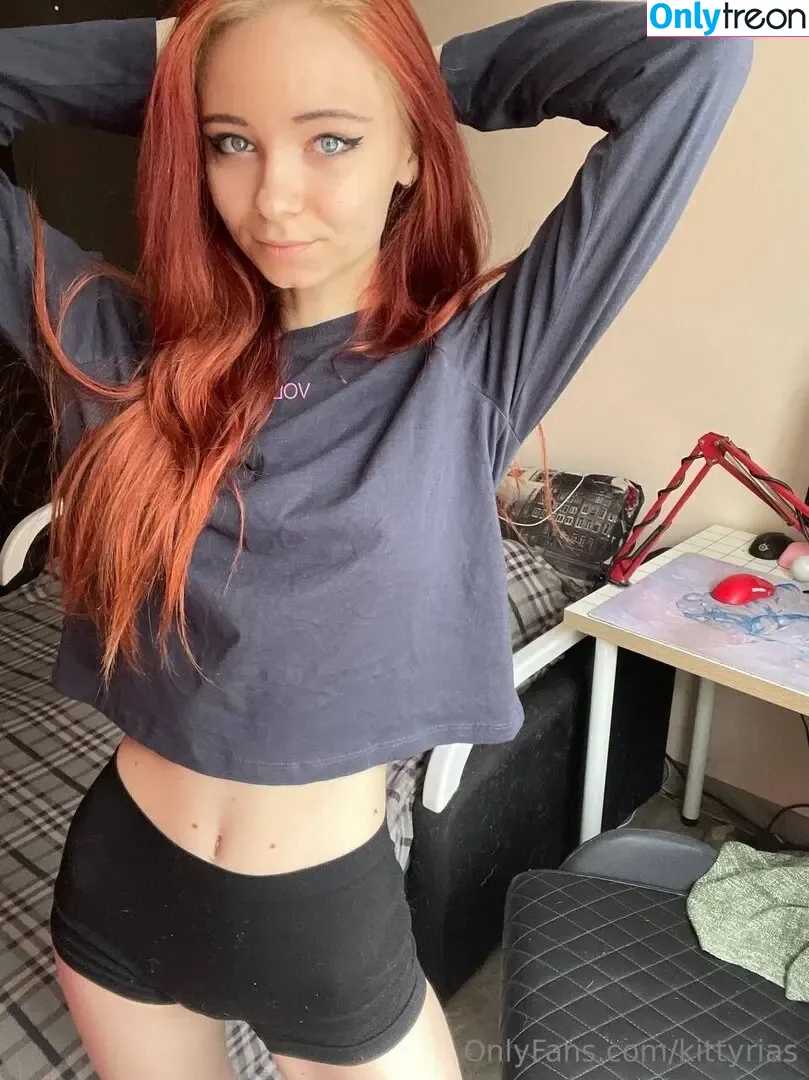 Kitty Rias nude photo #0341 (kitty_riass / kittyrias)