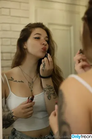 kitty_stasyaa / kitty.saiyan nude photo #0036