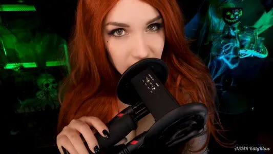 KittyKlaw ASMR / asmr.kittyklaw nude photo #0103