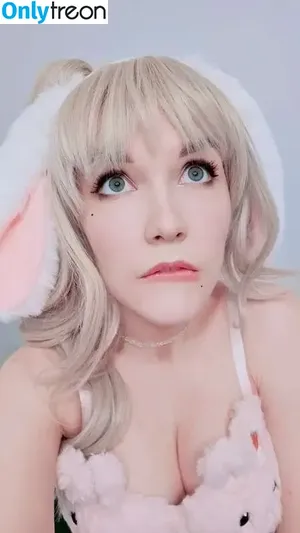 KittyKlaw / Angelina Lin / asmr.kittyklaw / kittyklawtv nude photo #0302