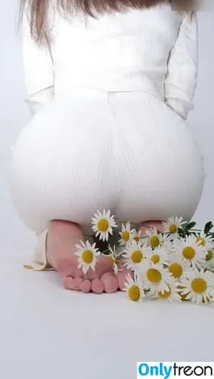 KittyKlaw / Angelina Lin / asmr.kittyklaw / kittyklawtv nude photo #0332