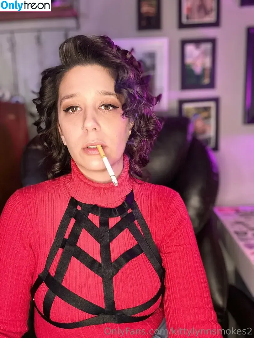kittylynnsmokes2 nude photo #0060 (kittylynnsmokes2)