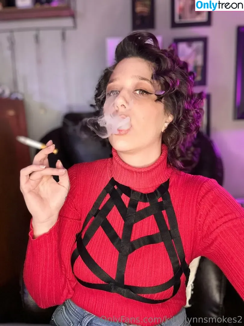 kittylynnsmokes2 nude photo #0063 (kittylynnsmokes2)