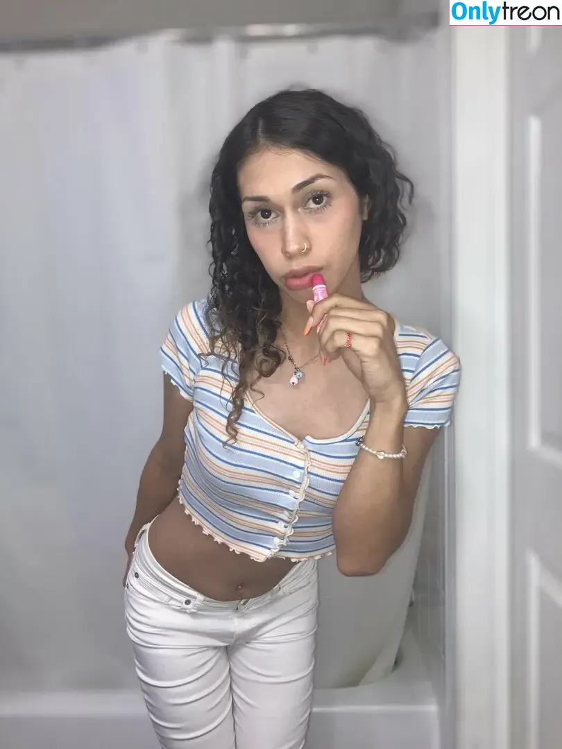 kittypiesss nude photo #0036 (Kitty)