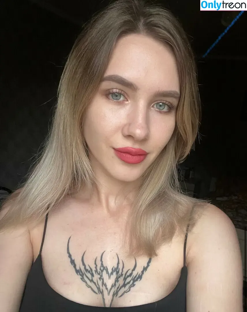 kittyvik_69 nude photo #0001 (kittyvi463 / kittyvik_fans)