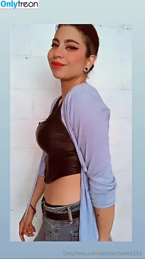  nude photo #0003
