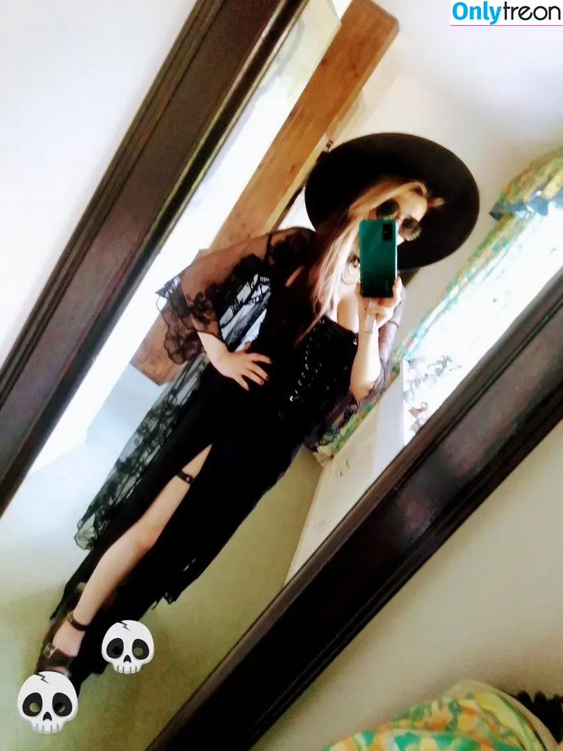 Kiwo nude photo #0009 (Kiwion / ohhikiwo)