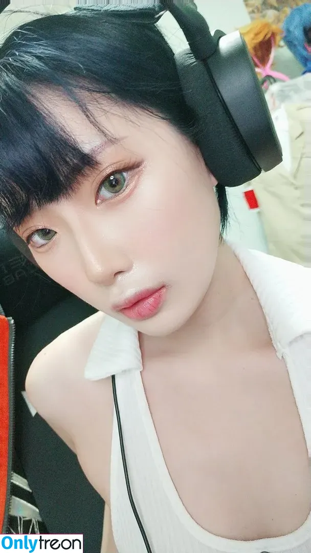 Kiyo Cosplay nude photo #0037 (kiyocosplay / kiyocosplay_ / kiyojinservice)