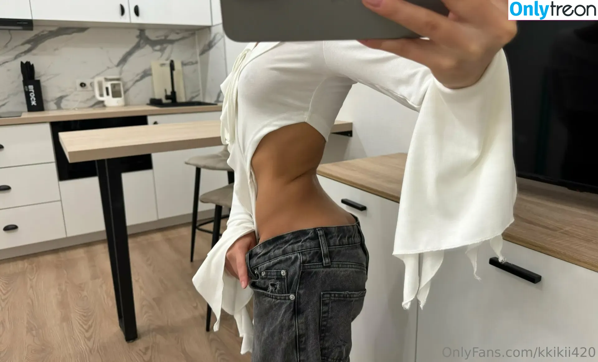 Kkari nude photo #0046 (kkiki)