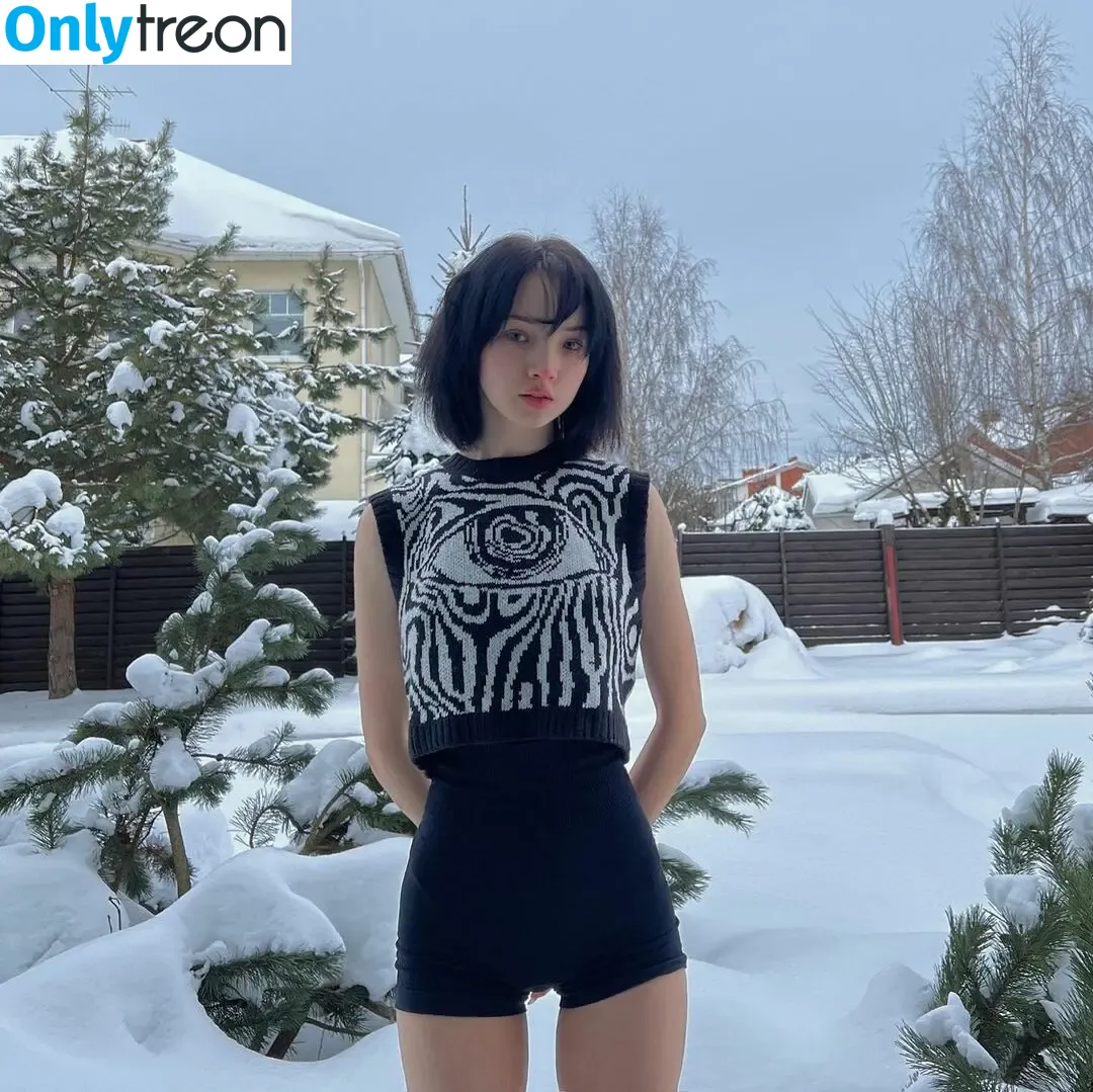 Kkarrrambaby nude photo #0004 (Karrrambaby)